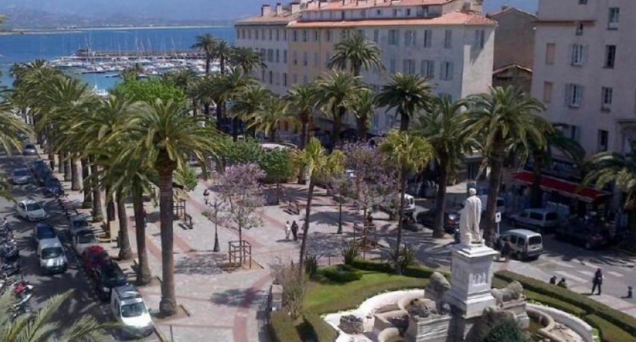 Centre Ville Ajaccio Tres Bel Appartement De Charme Tout Equipe Dış mekan fotoğraf